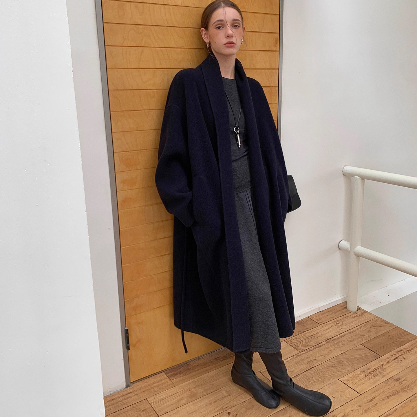 时尚新款中古浴袍式羊毛大衣外套