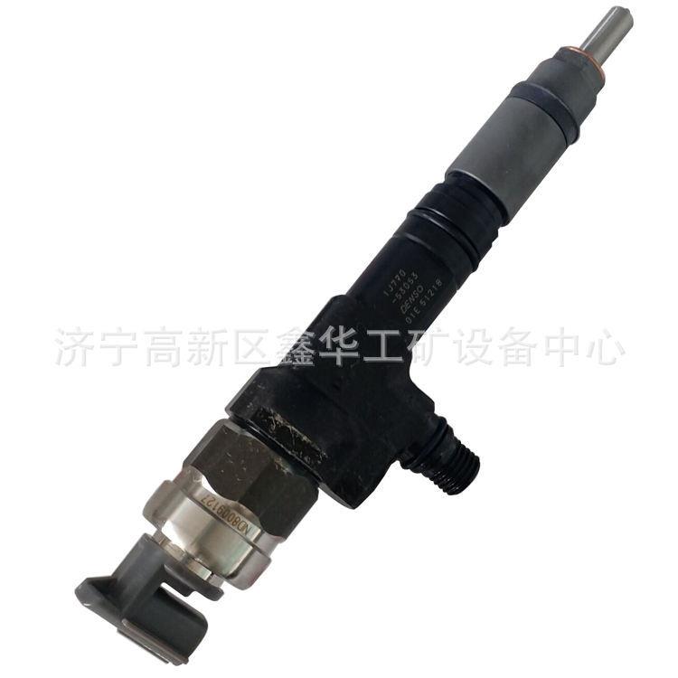 销售燃油系统喷油器油嘴总成095000-8940 0950008940 RE543266