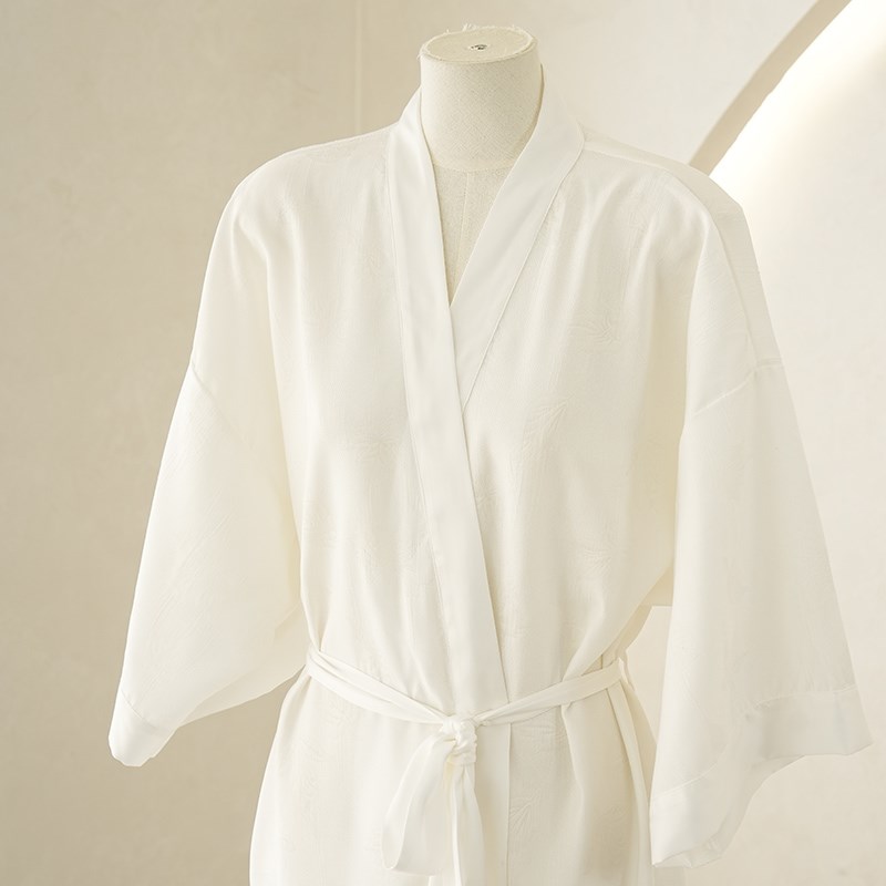 高档薄款美容院浴裙绸缎t丝质客人服浴袍睡衣开扣可穿三粒扣不易