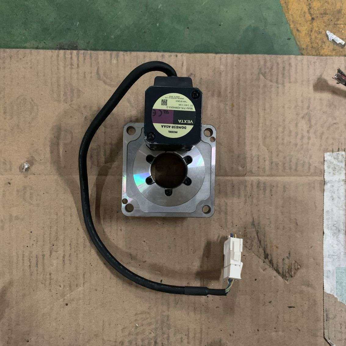 DGM85R-ASAA东方步进电机 带闭环旋转平台 现货VEXTA