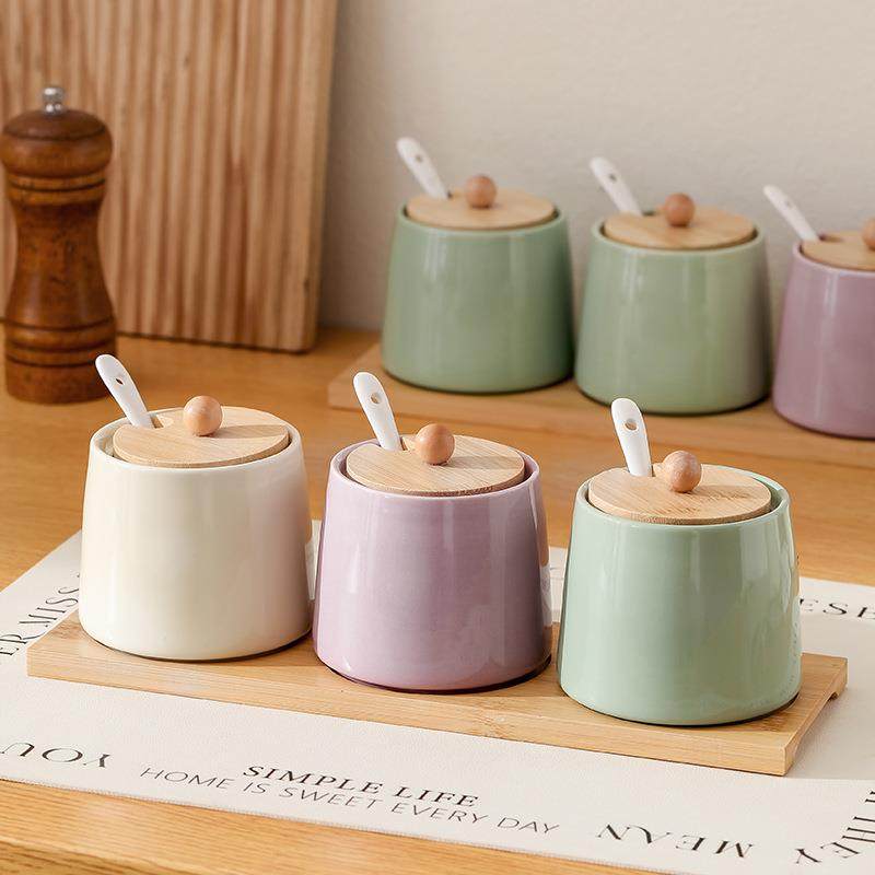 简约陶瓷调味罐调料盒套装家用辣椒胡椒盐糖味精调料罐子厨房用品