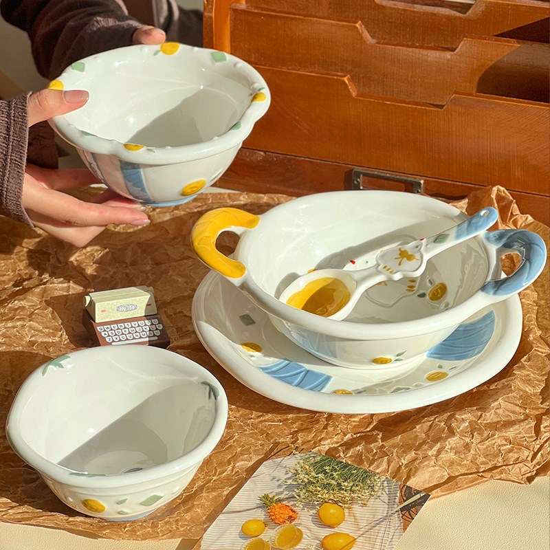 浮雕小飞鸽餐具小碗家用可爱陶瓷盘子儿童饭碗创意高颜值双耳碗碟