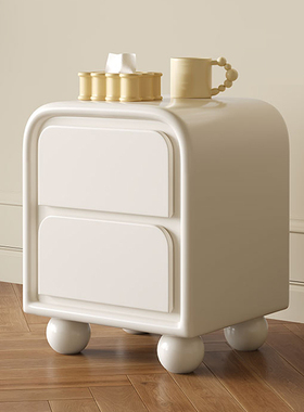 奶油风床头柜实木简约现代小型床边柜家用卧室床头柜子2.024新款