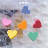 车载香薰汽车装 饰爱心车内出风口夹饰品新车礼物女司机蓝风铃淡香