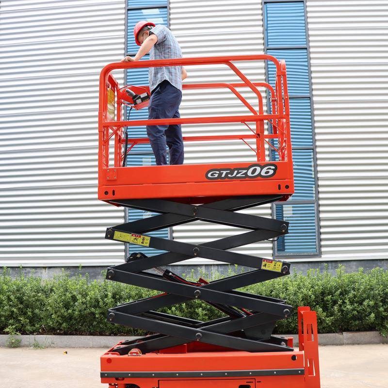 移动液压高空作业升降车小型电动升降机高空作业平台全自行升降机