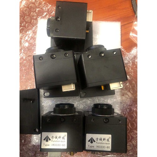 工业相机 IK033C-60
