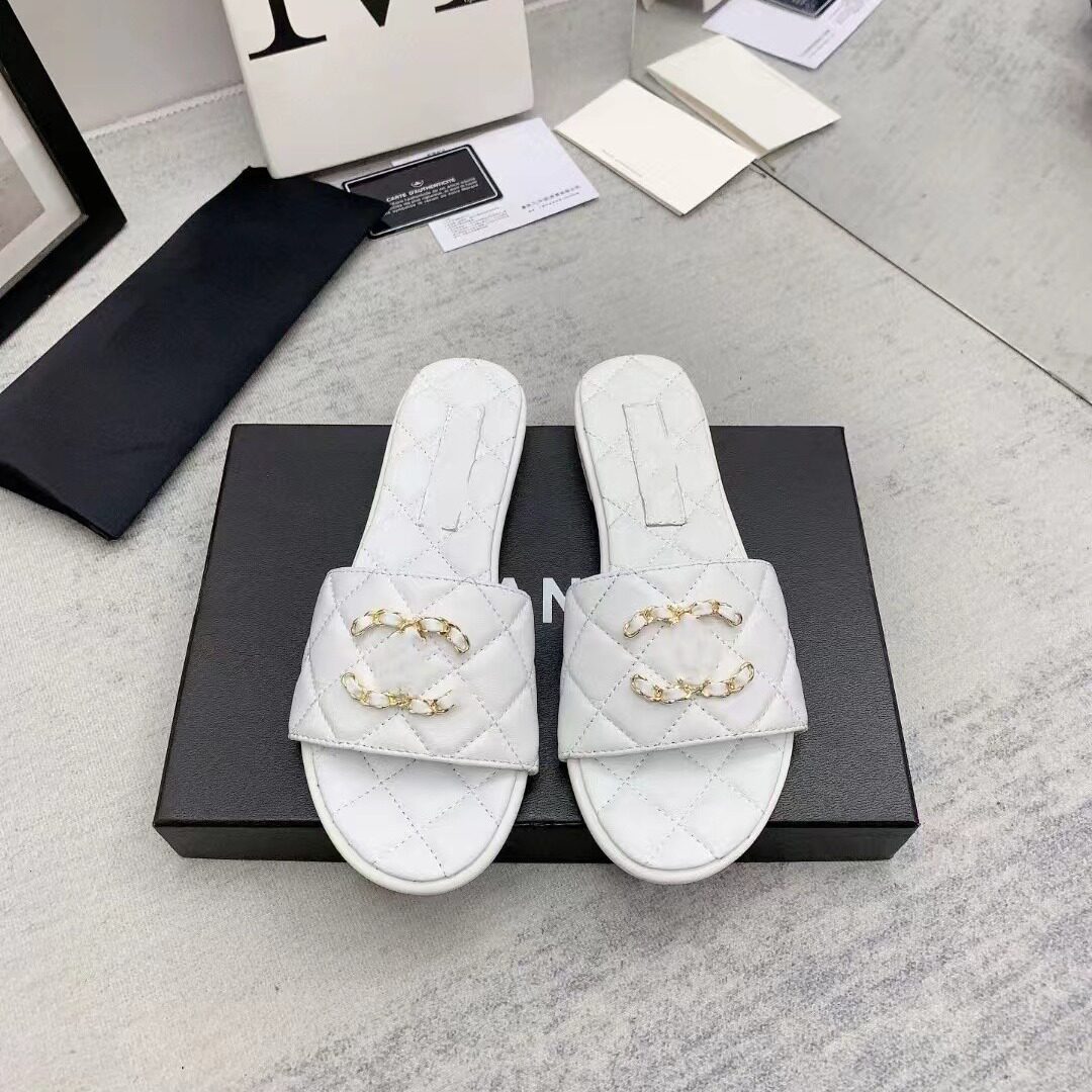 高板小香风软底拖鞋2025夏季新款平底舒适感菱格一字面钻扣拖鞋女,女鞋,一字拖,淘宝优惠券,粉丝福利购,淘宝优惠卷