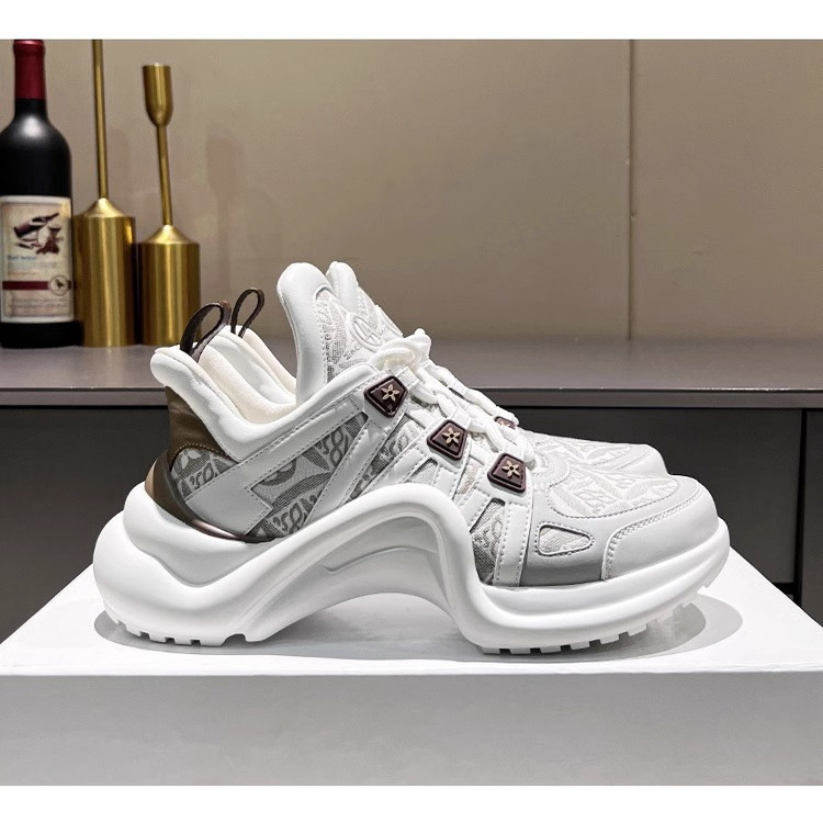 老爹鞋女2025新款百搭明星同款