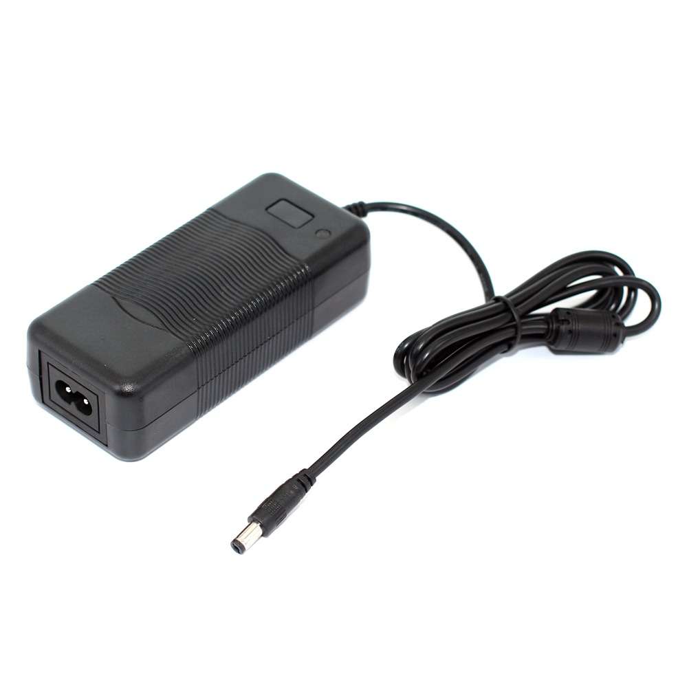 12V5A IEC认证 LED灯条 平捕仪  烧烤炉 显示屏开关电源适配器