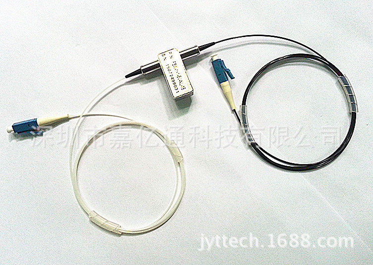 1X1光开关 1X1机械式光开关 非锁定1550nm 5V 纤长1米 LC/PC