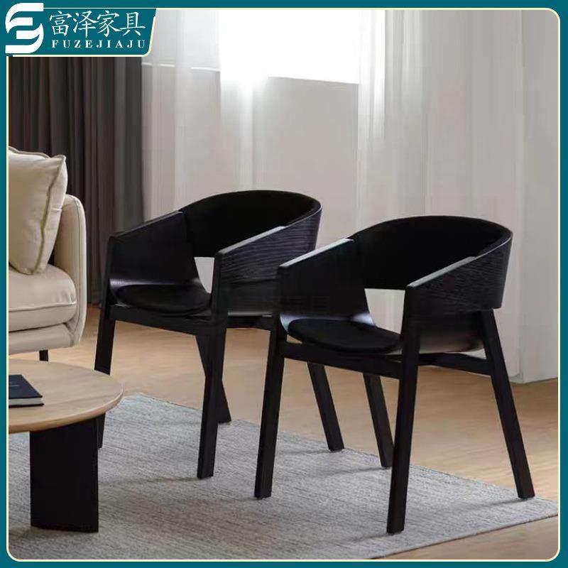 北欧现代极简家用餐厅餐椅捷克TON复刻meran软包设计款扶手椅