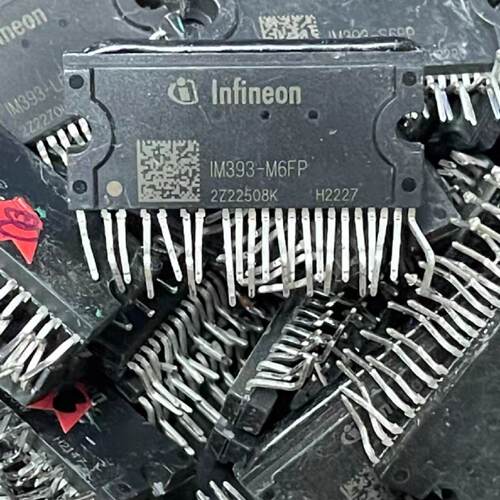 询价-英飞凌IM393M6FP电源管理模块品相完好