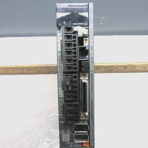 三菱MRJ440A1RJ400WAC100120VIN3PH170VOUT2.8AXLNT二手TAKEOUT