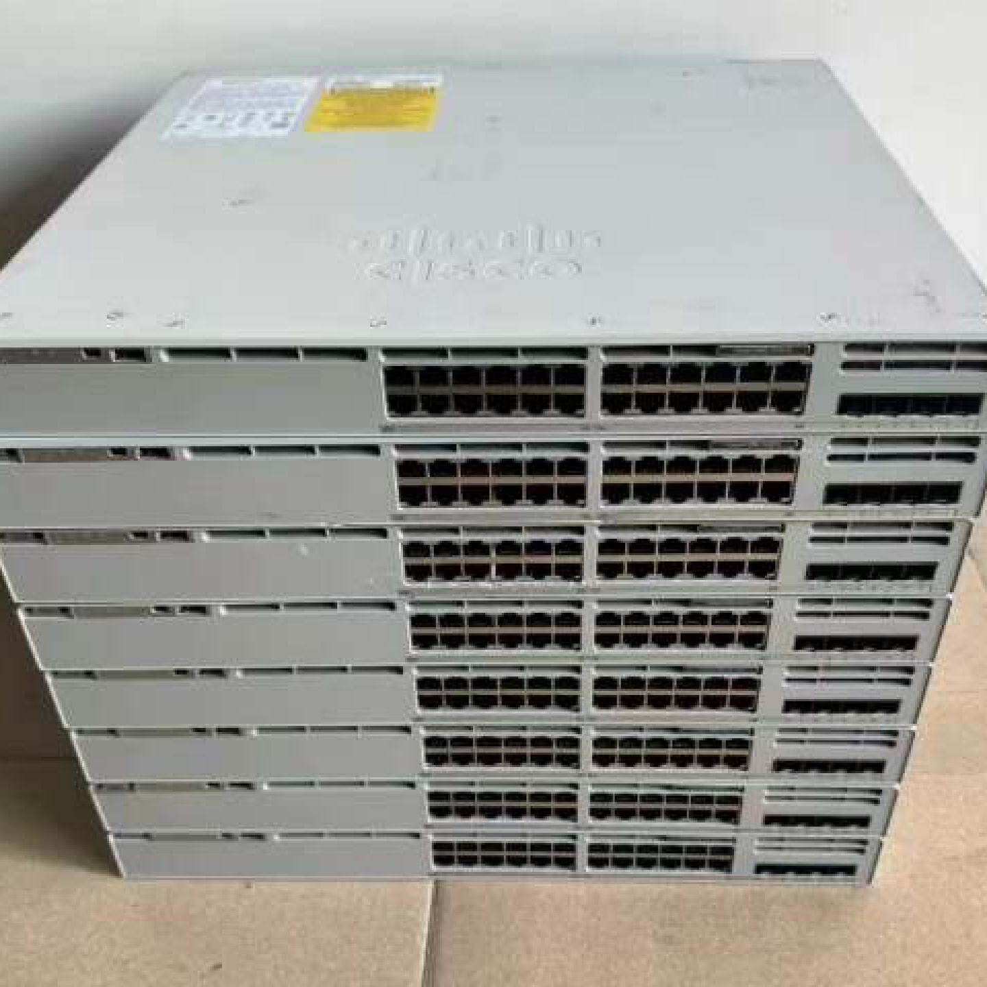 C9300L-24T-4G-E 24口千兆交换机 单电，二手--议价商品