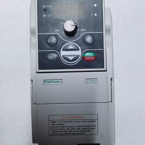 询价-四方变频器E5502S0007成色如图