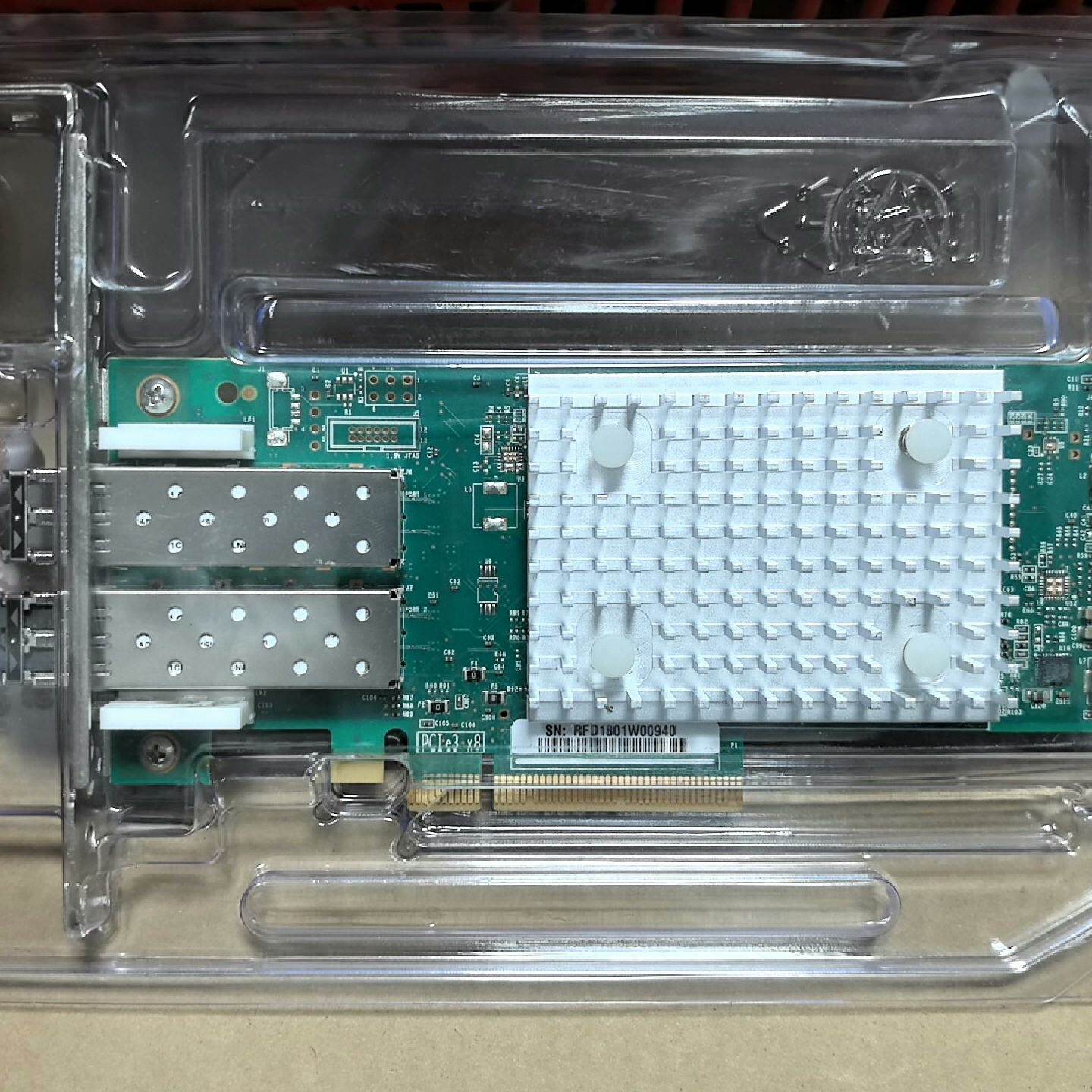 QLE2692SR16Gb光纤通道卡带模块实物图原