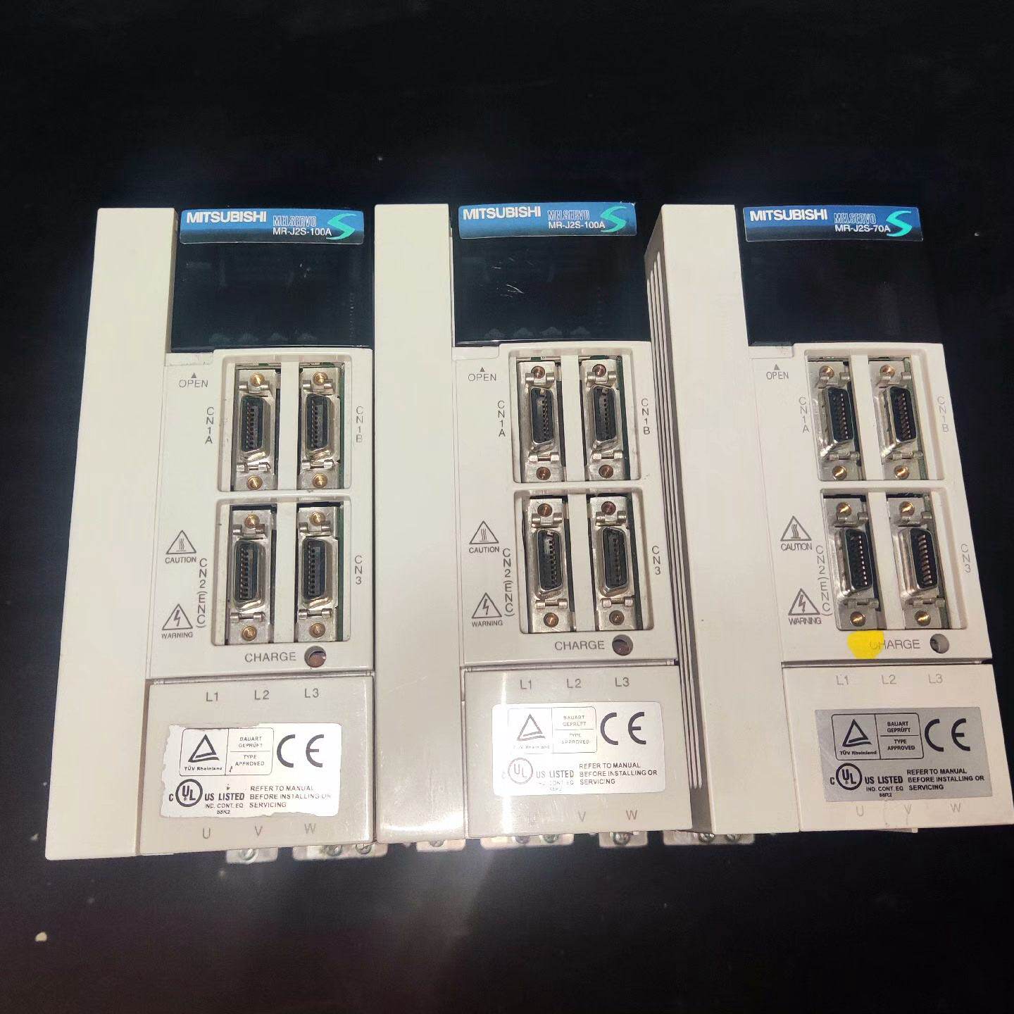 原装三菱驱动器MRJ2S100A成色漂亮如图