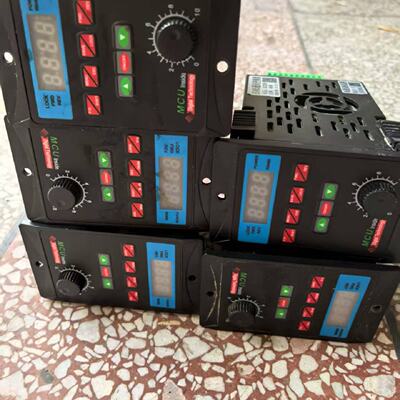 议价Rs485 Commucation Frequency Converter Ac220v Volta 400W