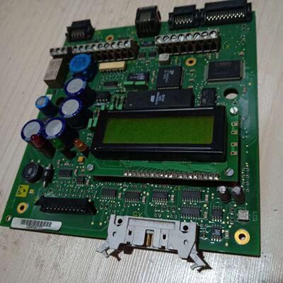 议价*施耐德ATV68变频器触发板AB4 500/250全新原装！