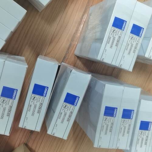 议价LY3-J-AC220V全新LY4-J-DC110V继电器G2R-24-DC100V插座PT14