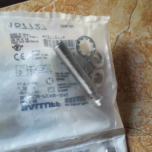 (议)巴鲁夫接近开关BESM12MIPSC40BS04G