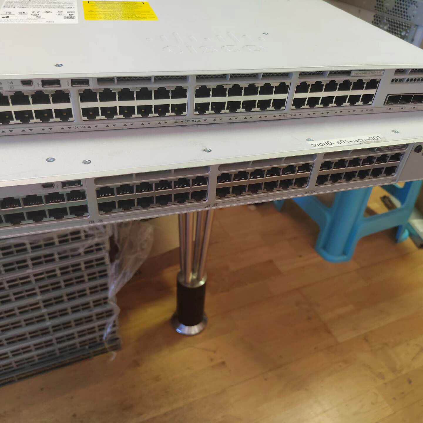 C9300-48P-E/-A二手单电，到几台，可以出测试信息--议价商品
