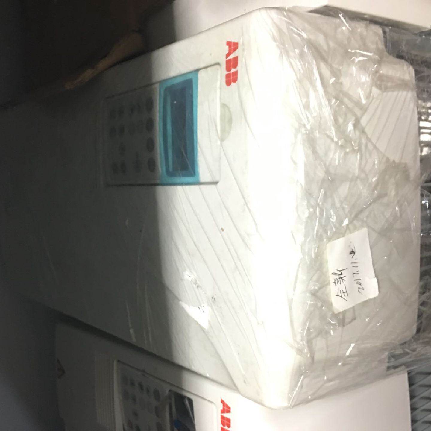 议价现货实价ACS800-01-0025-3P901变频器 ABBACS800 15/18.5KW