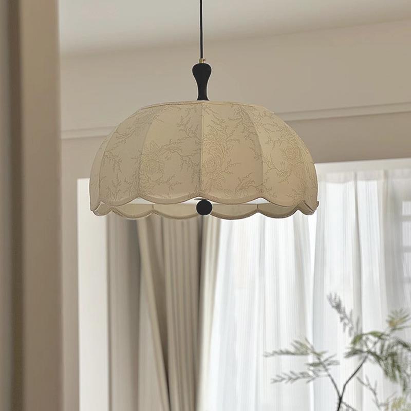 法式复古卧室吊灯侘寂风中古风客厅餐厅吊灯美式花纹实木书房灯具