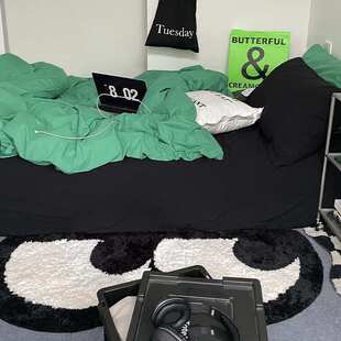 植绒斜眼卡通可爱少女地毯tufting客厅卧室床边吊篮撸猫感地垫