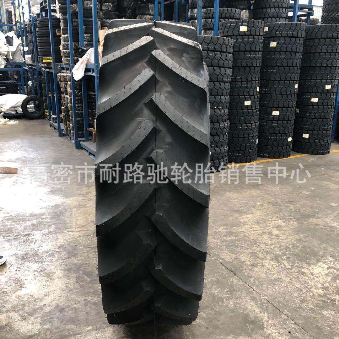 520/85R42农业子午线轮胎 大马力拖拉机轮胎 20.8R42
