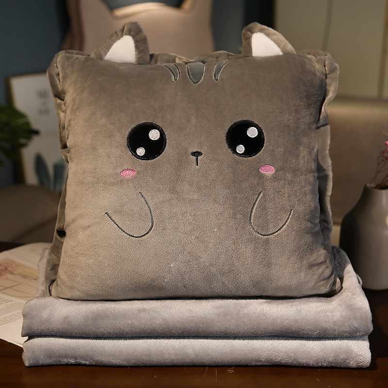 可爱抱枕被子两用汽车上靠枕车用枕头车I载毯子三合一四季通用靠