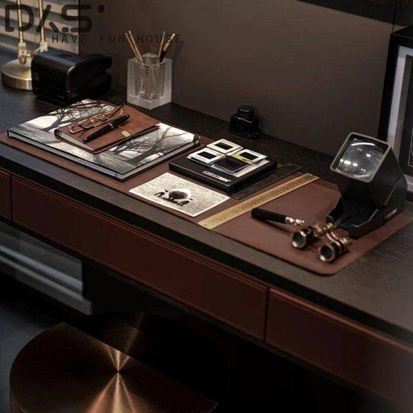 笔筒摆件现代简约放大镜客厅饰品样板间饰下拍摄组合装书桌钢笔