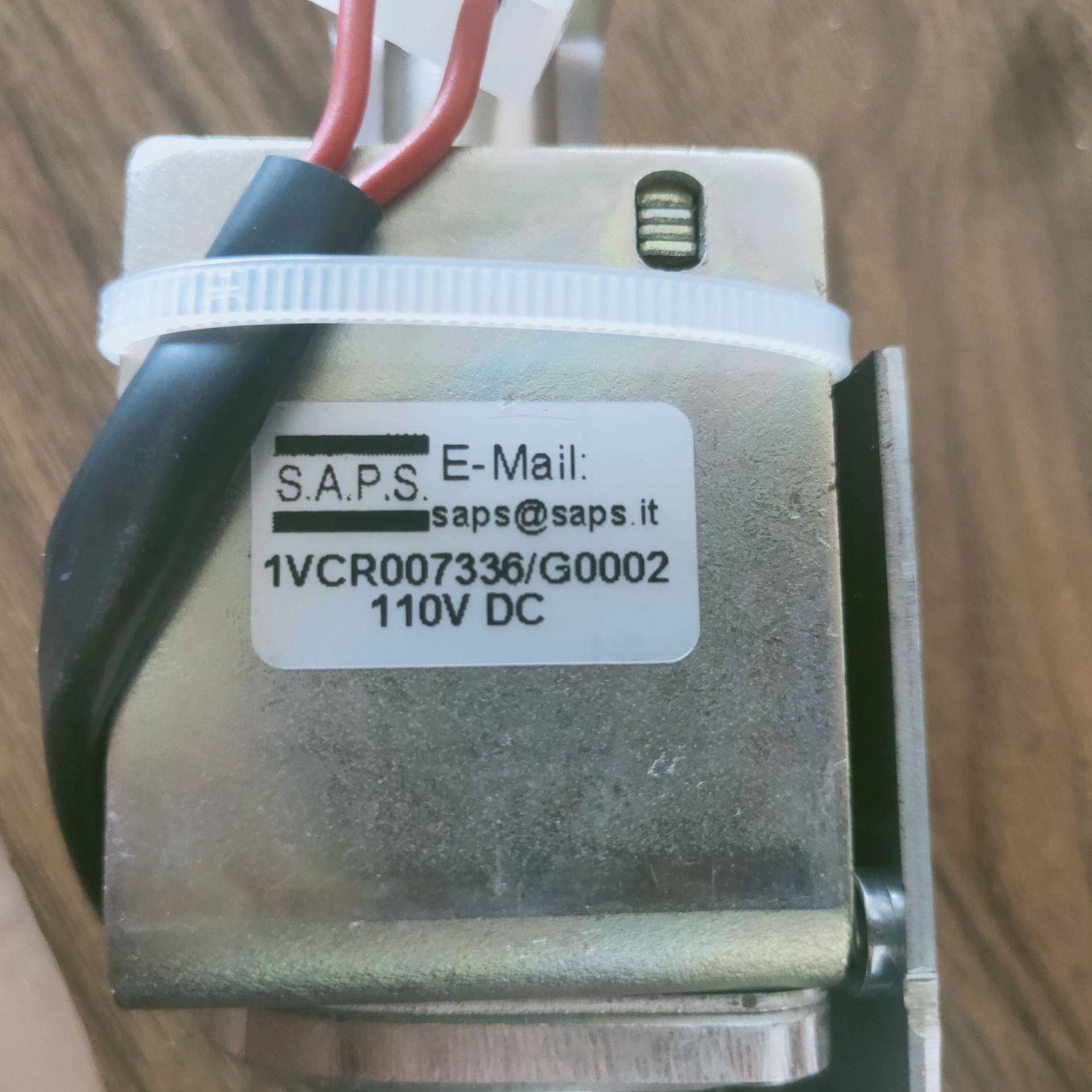 1VCR007336G0003 CDXN007336G0004 快速分闸线圈 110V 220V