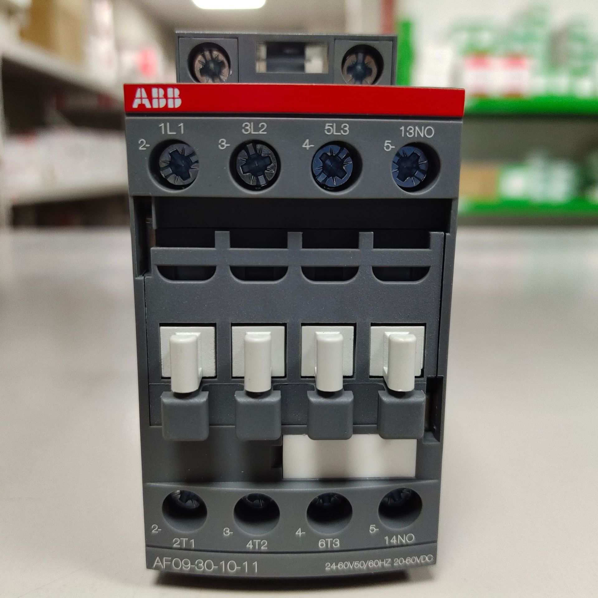 ABB接触器AF16ZB-30-10-22 48-130V50/60HZ-DC 1SBL176061R2210新