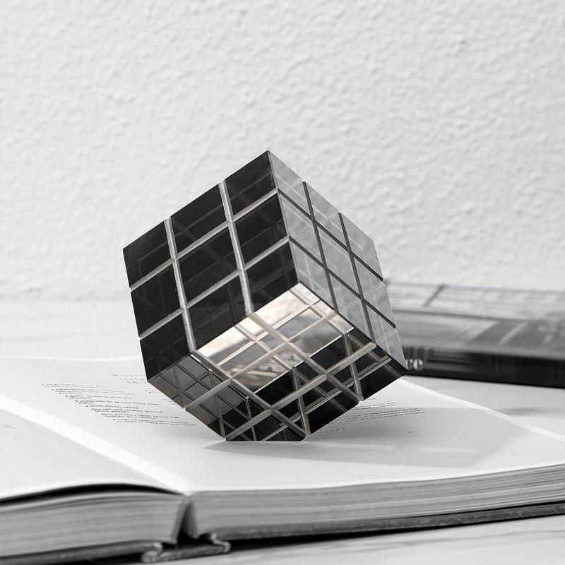 轻奢软装饰品立体魔方玻璃摆件客厅书房办公室桌面装饰品创意书挡