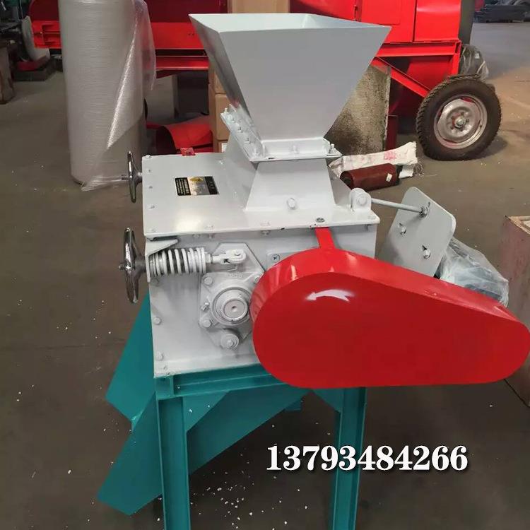 鱼饵料破碎机玉米粒破碎机饲料颗粒破碎机猫砂颗粒碎粒机粗碎机
