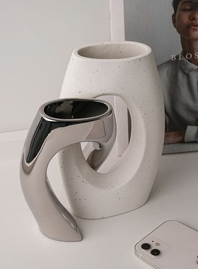 情绪稳定花瓶轻奢陶瓷花瓶高颜值ins风客厅民宿摆件家居装饰品