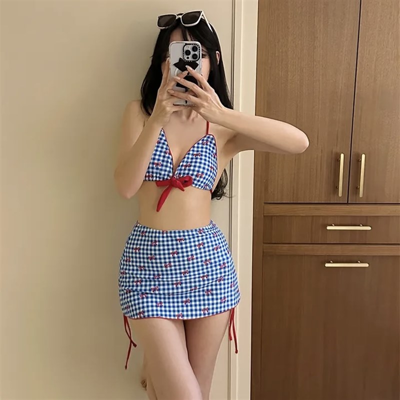 红蓝蝴蝶网格泳衣高级款爆款格子复古显白分体比基尼性感小众ins