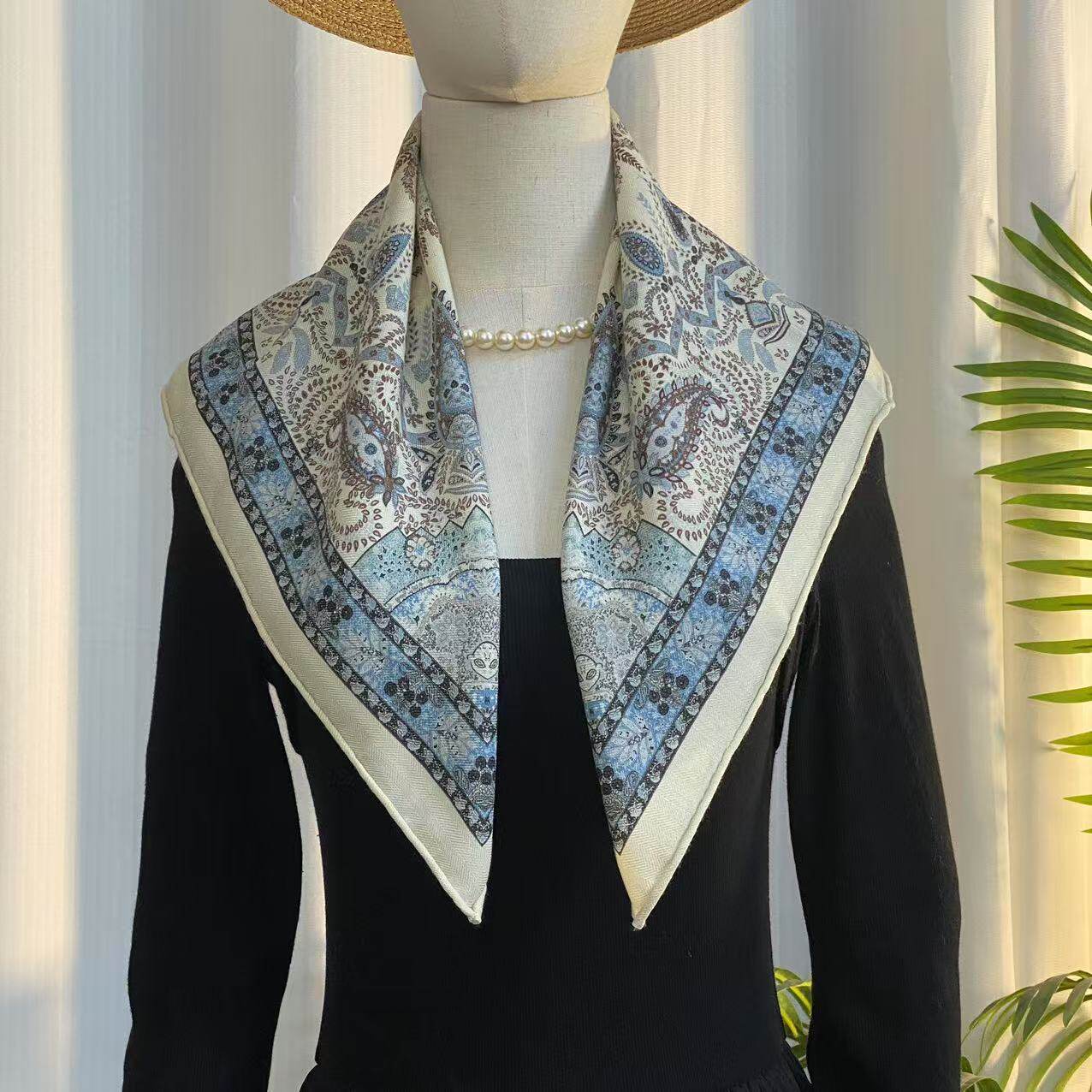 桑蚕丝羊毛【蓝色腰果花】60丝毛方巾双面时尚百搭女士丝巾K301