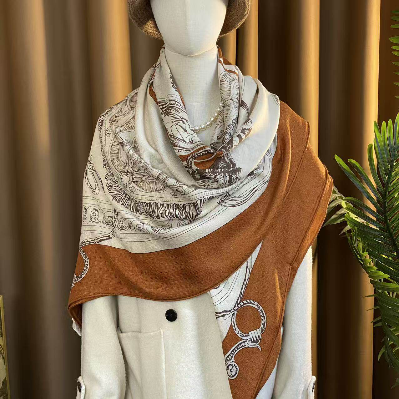 桑蚕丝羊毛【宫廷马具】130丝毛大方巾单面秋冬围巾披肩N732