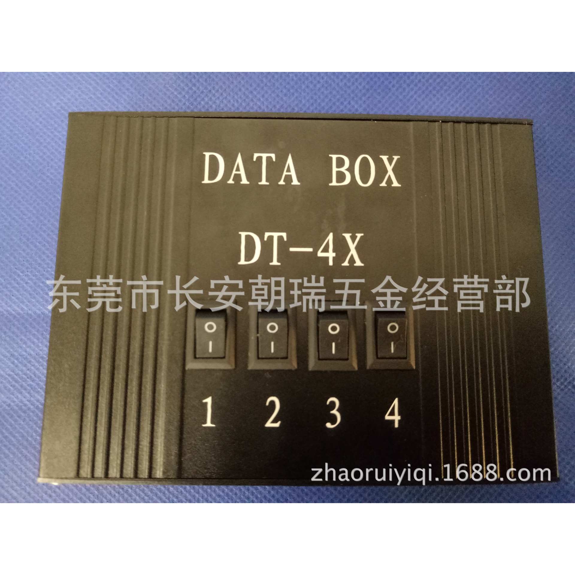 数据转接盒四通道SPC数据录入装置SPC数据录入转接器数据转接盒
