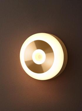 智能人体感应灯led光感床头灯过道卧室衣柜充电小夜灯带磁吸挂钩