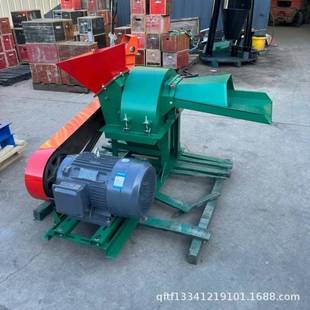 废弃木板树枝粉碎机柴油版移动式木材粉碎机家用型木头粉碎机