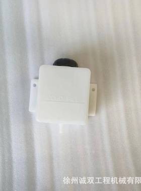 E32E35E42E45E50E55的售后冷却液箱72865097008312