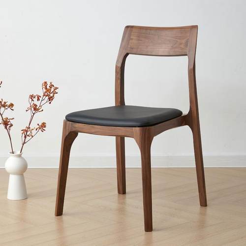 北欧全实木黑胡桃木餐椅白橡木靠背软包椅子现代简约樱桃木书桌椅