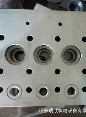 无锡乳化泵MRB125/31.5C0101-1泵头矿用乳化液泵配件