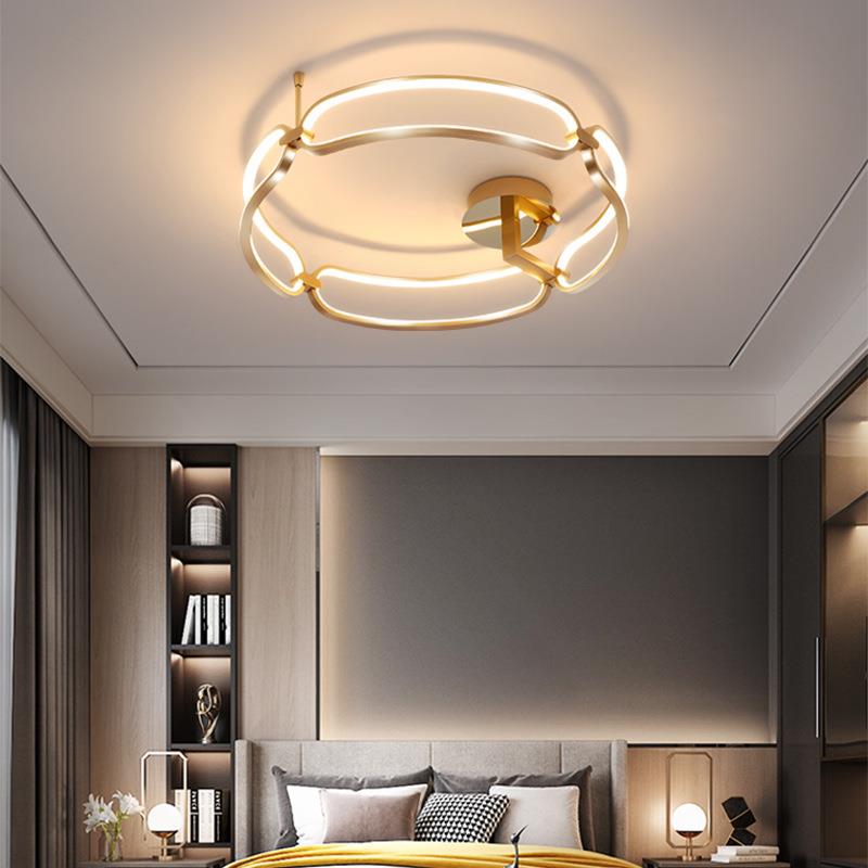 后现代轻奢吸顶灯2020新款回形针拼接金色圆形个性创意北欧客厅灯