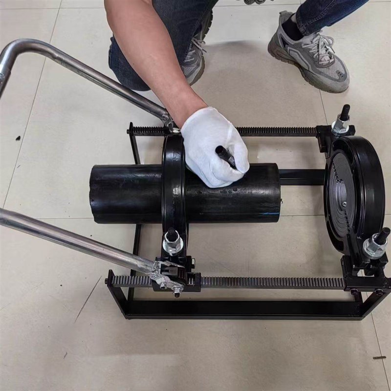 PE拉紧器电熔管件拉紧器钢丝骨架管拉紧器管件承插