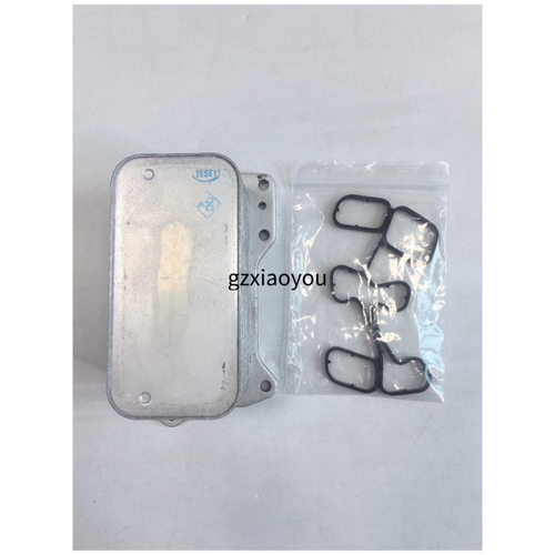 适用于奔驰M264机油冷却器?（机油散热器）OE