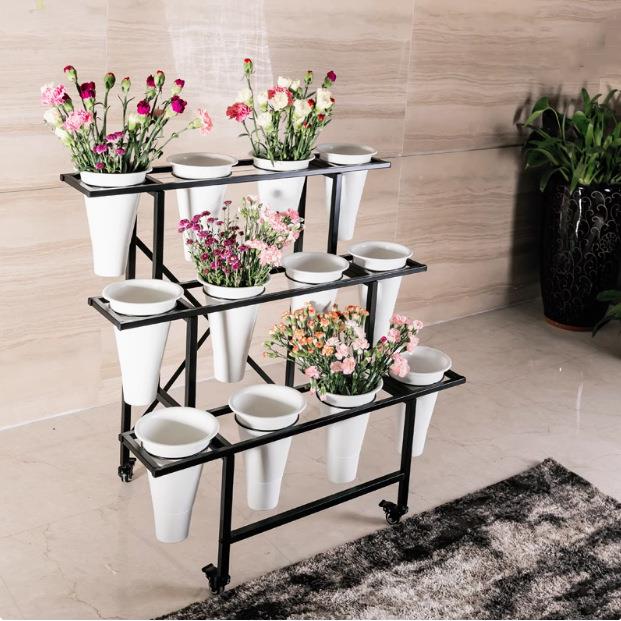 花店花架鲜花架展示架铁艺多层货架可移动带轮子塑料圆桶鲜花